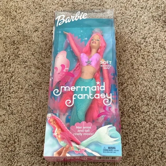 New Barbie Mermaid Fantasy Doll with Pink Hair and Turquoise Tail - Picture 1 of 2